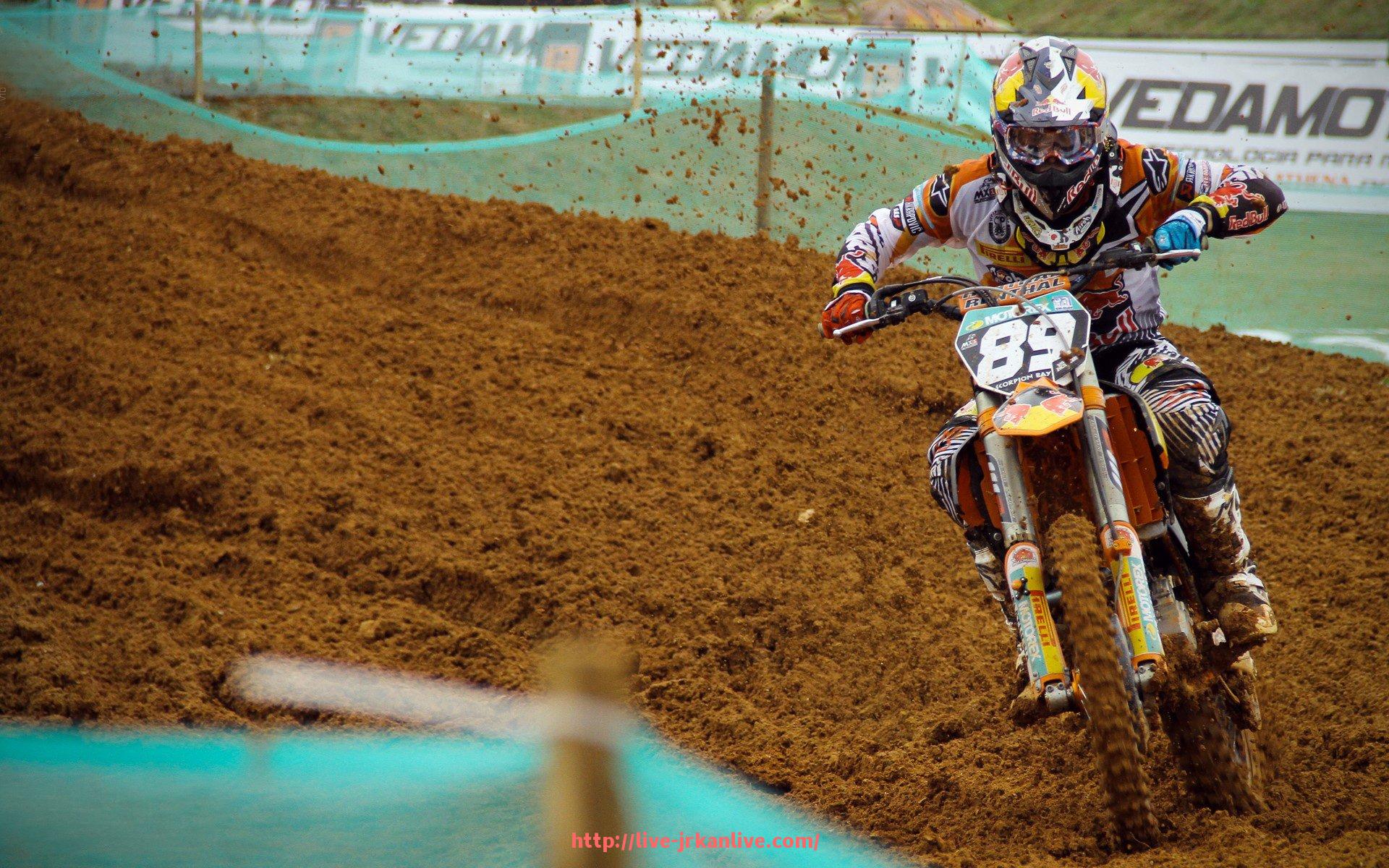 jrkan直播-世俱杯球队进攻威胁分析：关键区域突破与边路渗透效率